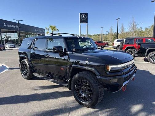 Black 2024 GMC HUMMER EV SUV 2X