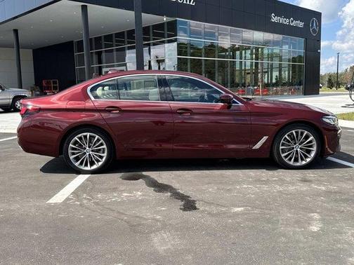2023 BMW 530 i