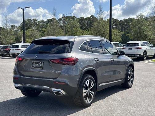 Mountain Gray Metallic 2026 Mercedes-Benz GLA 250 Base