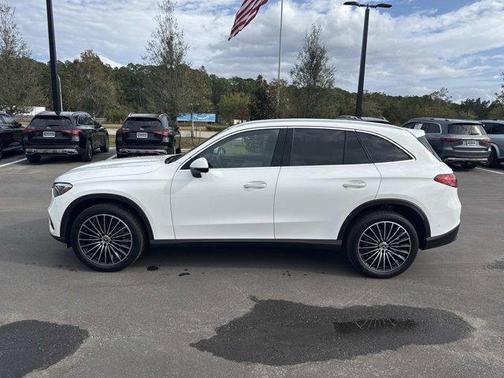 2025 Mercedes-Benz GLC 300 Base