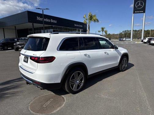 2025 Mercedes-Benz GLS 450 4MATIC