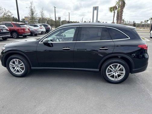 2025 Mercedes-Benz GLC 300 Base 4MATIC