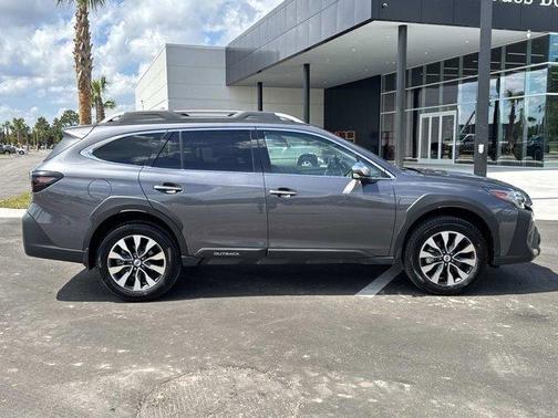 2023 Subaru Outback Touring XT