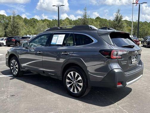 2023 Subaru Outback Touring XT