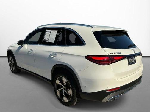 2024 Mercedes-Benz GLC 300 Base 4MATIC