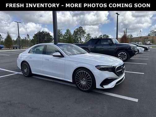 MANUFAKTUR Moonlight White Metallic 2025 Mercedes-Benz E-Class E 350