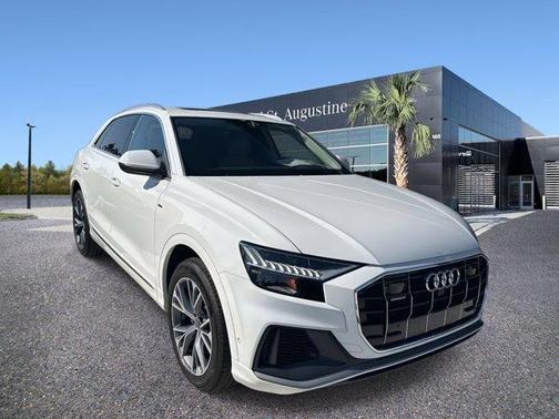 2023 Audi Q8 55 Premium Plus