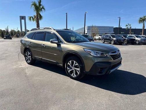 2022 Subaru Outback Touring XT