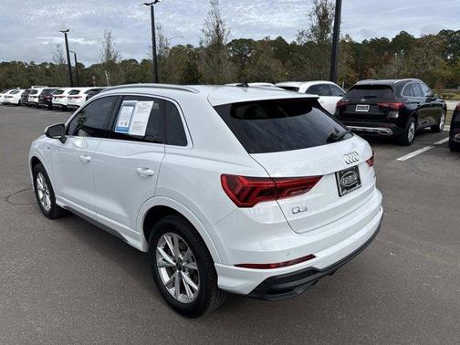 2024 Audi Q3 45 S line Premium