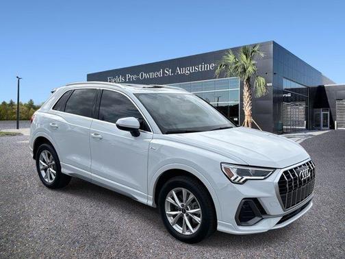 2024 Audi Q3 45 S line Premium
