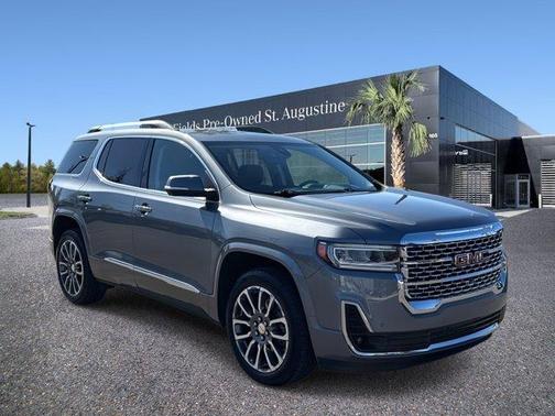 2022 GMC Acadia Denali