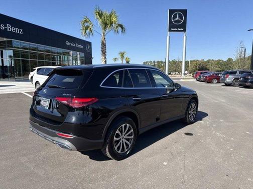 2025 Mercedes-Benz GLC 300 Base 4MATIC