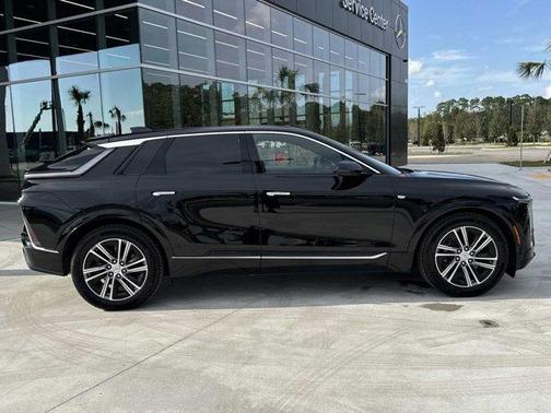 2024 Cadillac LYRIQ Luxury