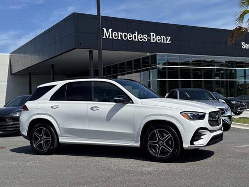 Moonlight White 2025 Mercedes-Benz GLE 450e 4MATIC