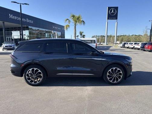 2024 Lincoln Nautilus Reserve