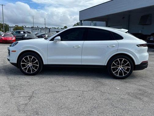 2024 Porsche Cayenne AWD