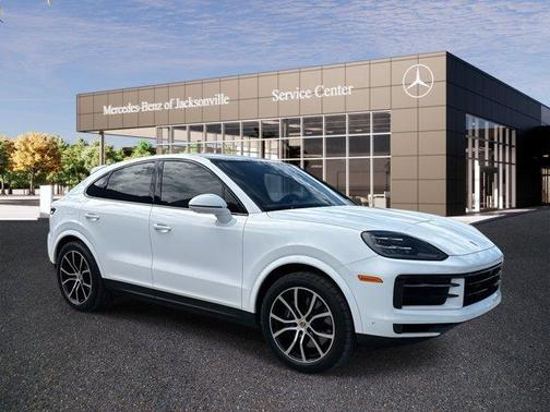 2024 Porsche Cayenne AWD