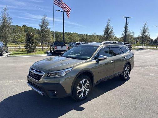 2022 Subaru Outback Touring XT