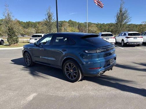 2024 Porsche Cayenne S Coupe AWD