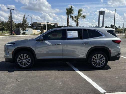 2025 Buick Enclave Preferred