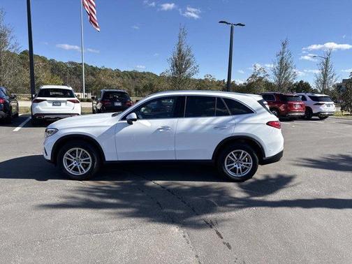 2025 Mercedes-Benz GLC 300 Base 4MATIC
