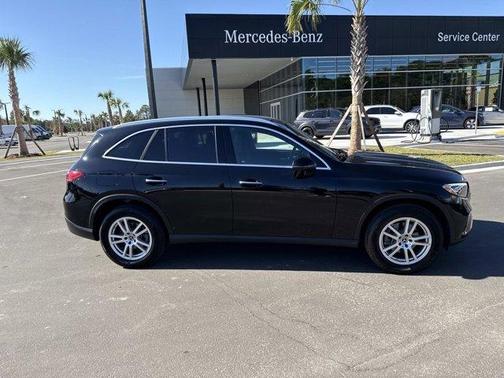 2025 Mercedes-Benz GLC 300 Base