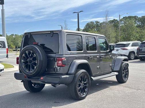 Granite Crystal Clearcoat Metallic 2025 Jeep Wrangler 4xe Sahara