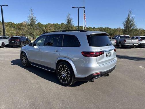 2025 Mercedes-Benz GLS 450 4MATIC