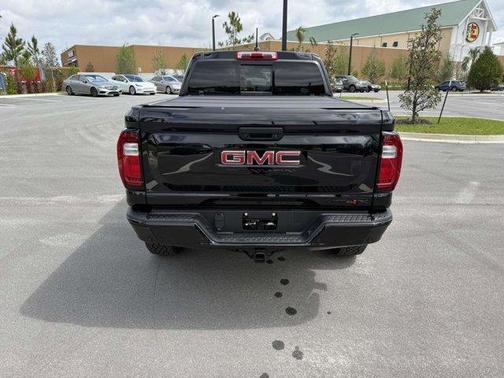 Onyx Black 2024 GMC Canyon AT4X