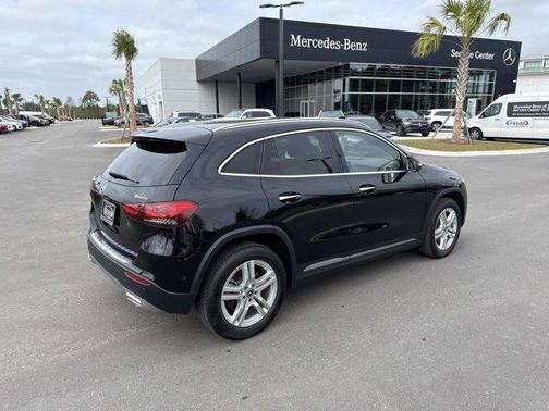 2023 Mercedes-Benz GLA 250 Base 4MATIC