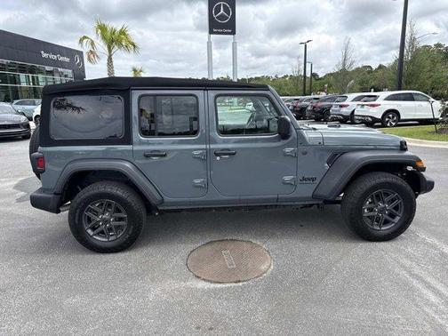 Anvil Clearcoat 2024 Jeep Wrangler Sport