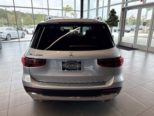 2026 Mercedes-Benz GLB 250 Base