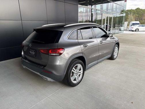 2022 Mercedes-Benz GLA 250 Base