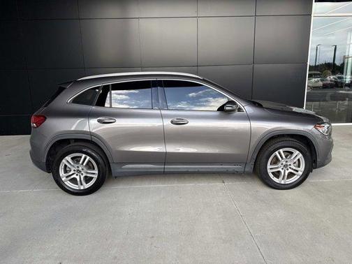 2022 Mercedes-Benz GLA 250 Base