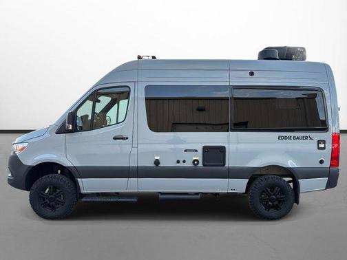 2024 Mercedes-Benz Sprinter 2500 144 WB