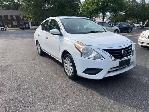 2015 Nissan Versa 1.6 SV