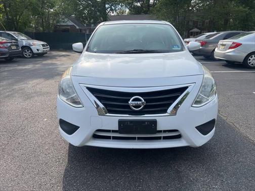 2015 Nissan Versa 1.6 SV