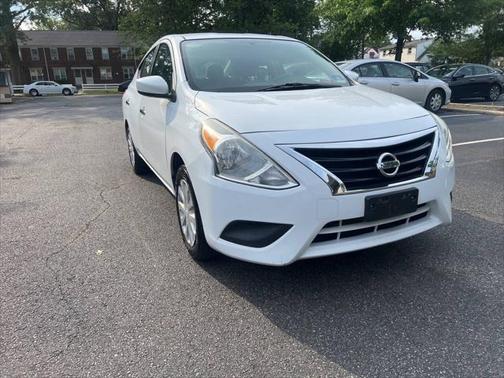 2015 Nissan Versa 1.6 SV