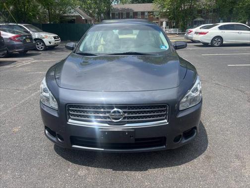 2010 Nissan Maxima S