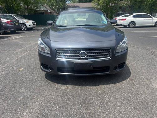 2010 Nissan Maxima S