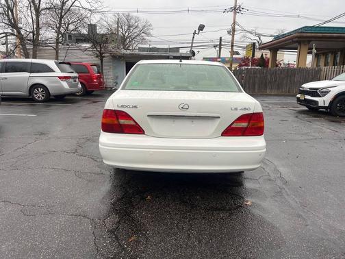 2003 Lexus LS 430 Base