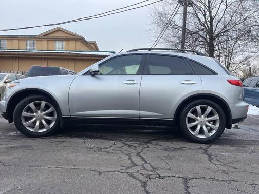 2003 INFINITI FX35 Base