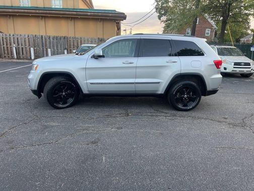 2011 Jeep Grand Cherokee Laredo