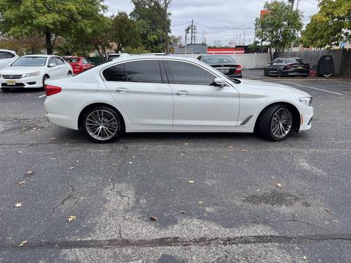 2018 BMW 530 530i 4dr Sedan