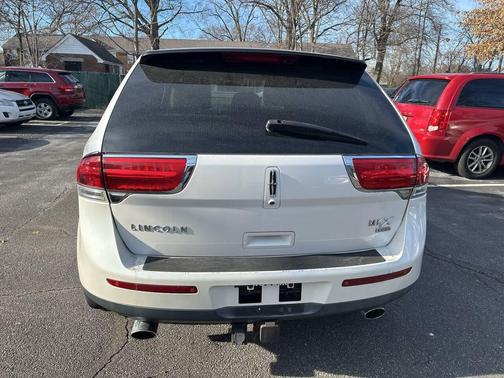 2011 Lincoln MKX Base
