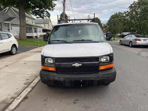 2003 Chevrolet Express 1500 Base