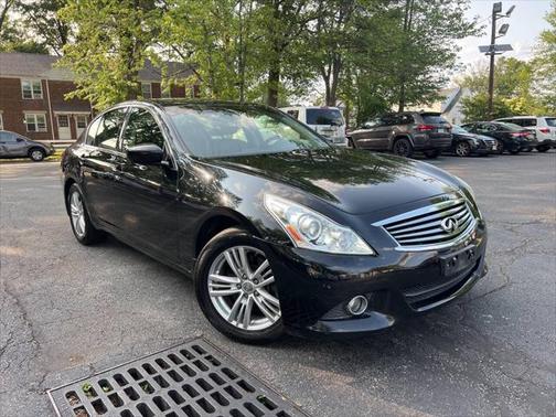 2013 INFINITI G37x Base
