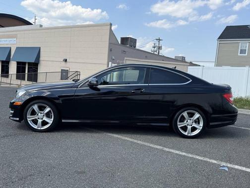 Black 2013 Mercedes-Benz C-Class C 250 2dr Coupe