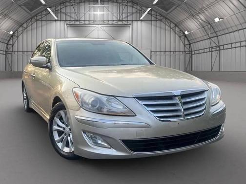 2012 Hyundai Genesis 3.8