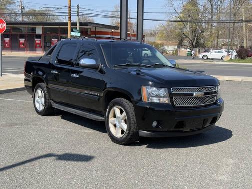 Black 2007 Chevrolet Avalanche 1500 LTZ